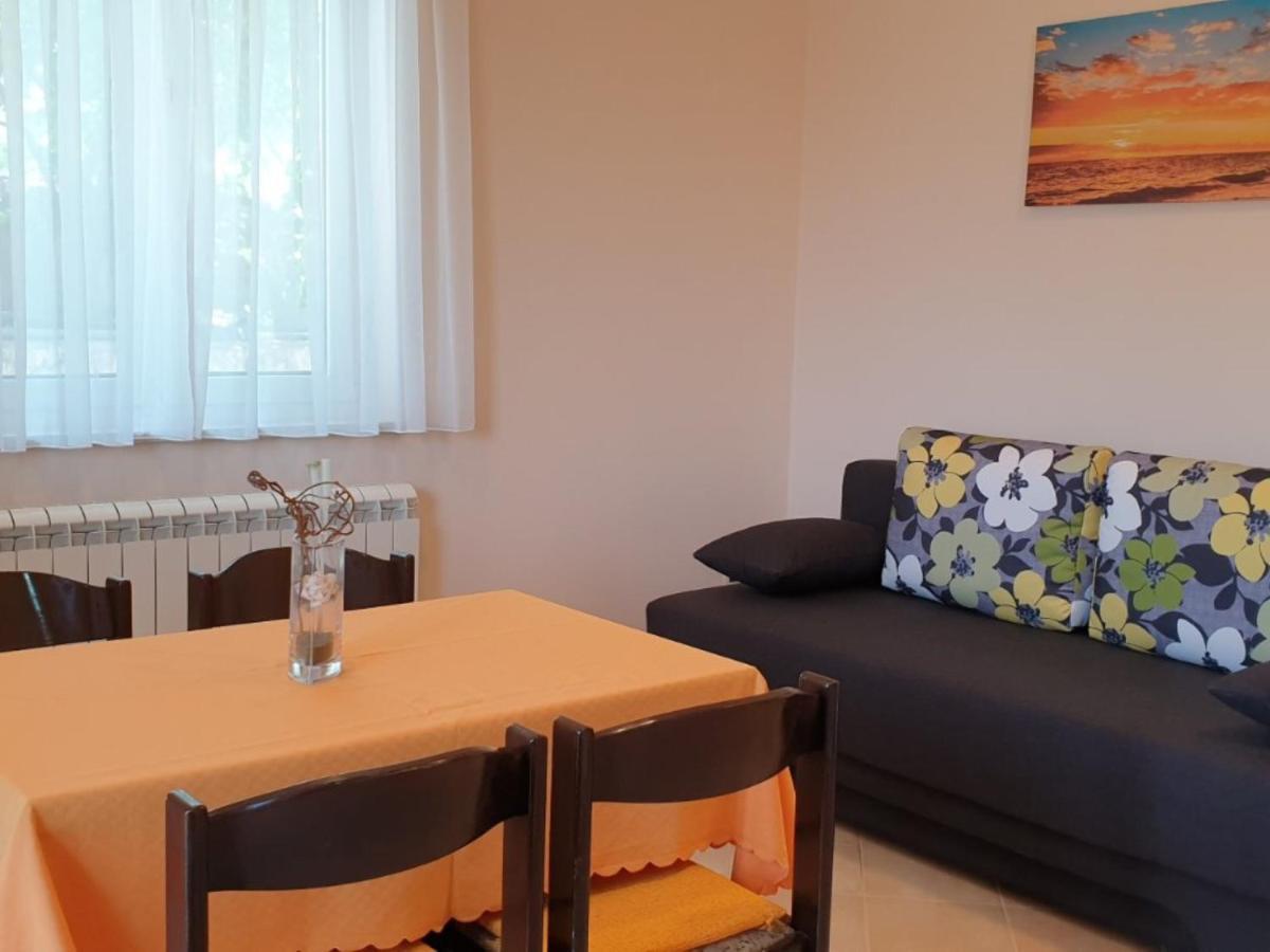 Apartment Jf Rezine Lovran Eksteriør bilde