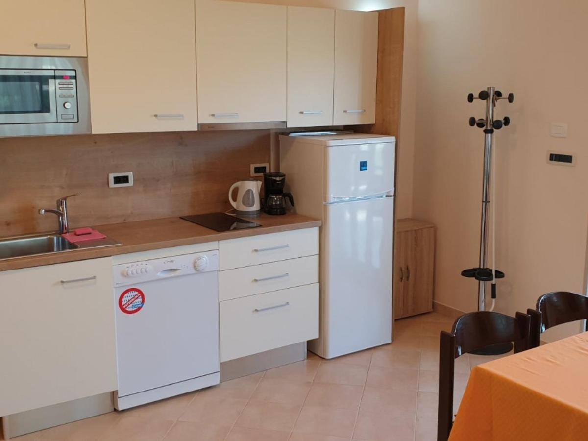 Apartment Jf Rezine Lovran Eksteriør bilde
